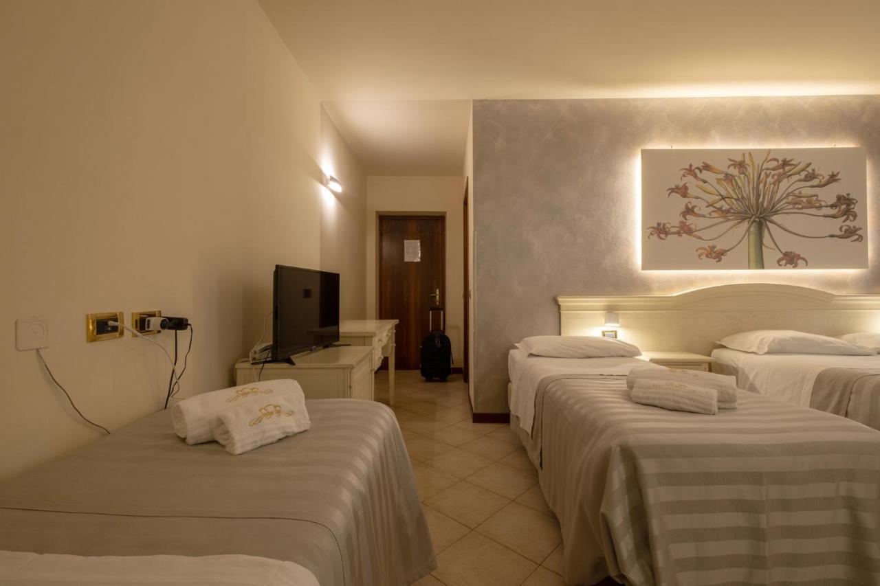 Hotel San Lorenzo Pozzolengo Exterior foto
